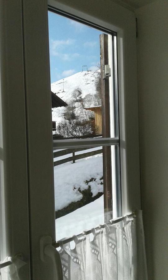 Chez Nous Apartment Пфронтен Стая снимка
